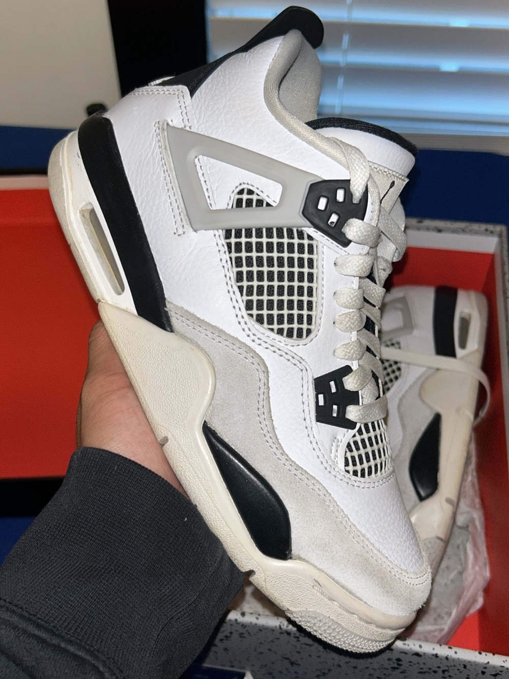 Jordan 4 military black